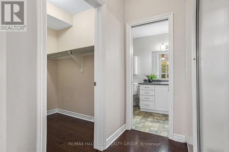 29027462/101-120-montblanc-private/convent-glen-north/ottawa/ontario/K1C0B1_18