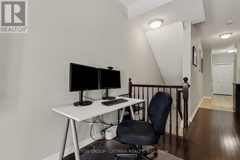 29408260/340-london-terrace/manor-park/ottawa/ontario/K1K2W3_18