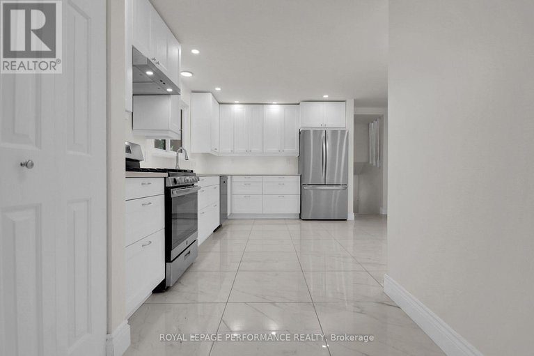28620608/16-wareham-street/bells-corners/ottawa/ontario/K2H6P8_9