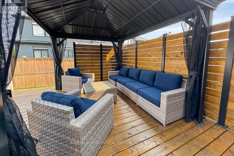 29138542/333-joshua-street/mer-bleuebradley-estatesanderson-park/ottawa/ontario/K1W0N7_35