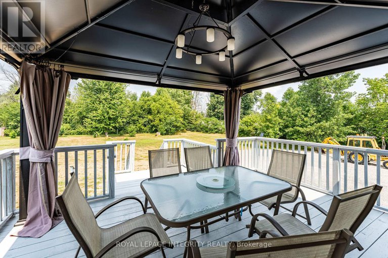 28715412/14977-country-rd-2-road/south-stormont-osnabruck-twp/south-stormont/ontario/K0C1M0_6