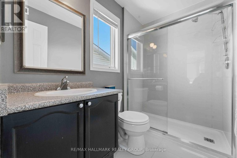 29047250/661-arc-en-ciel-street/fallingbrookgardenway-south/ottawa/ontario/K4A3H8_26