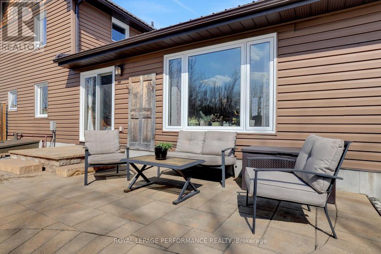 29667695/2666-yorks-corners-road/metcalfe/ottawa/ontario/K0A1V0_34