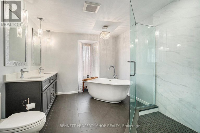 28935438/21-pattermead-crescent/hunt-clubwestern-community/ottawa/ontario/K1V0A1_14