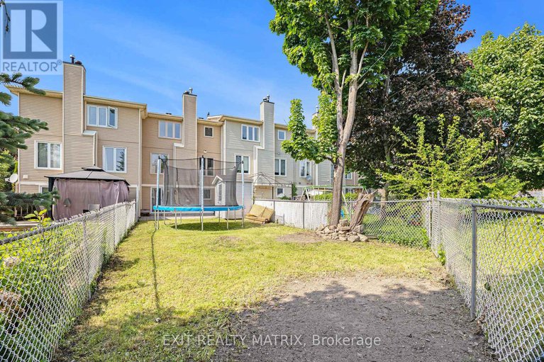 28425812/23-weybridge-drive/cedargrovefraserdale/ottawa/ontario/K2J4A1_44
