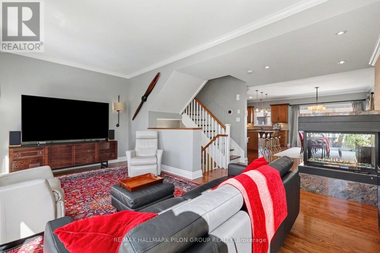 29678243/140-connemara-private/crystal-beach/ottawa/ontario/K2H0A7_9