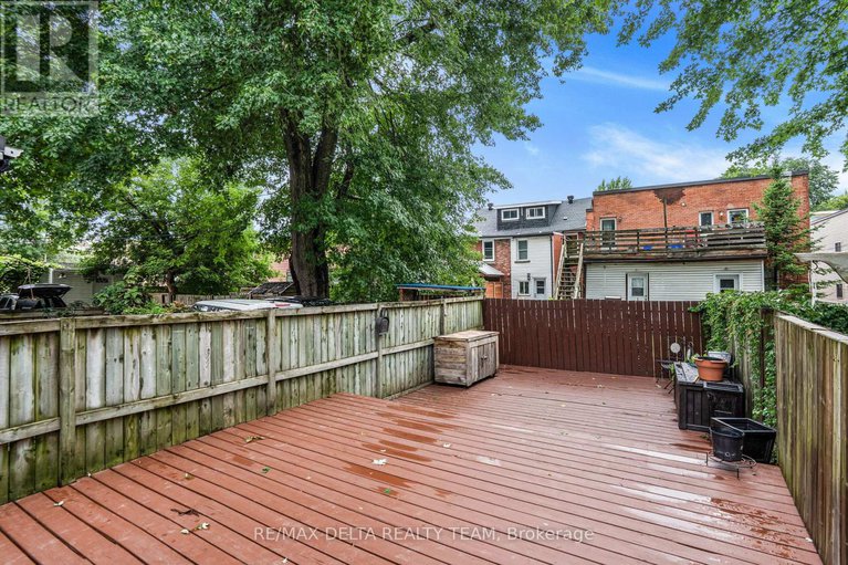 28737271/245-york-street/lower-town/ottawa/ontario/K1N5T9_27