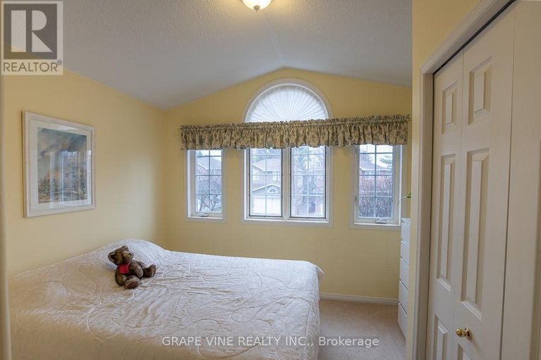 29655320/1-newcastle-avenue/morgans-grantsouth-march/ottawa/ontario/K2K2R2_26