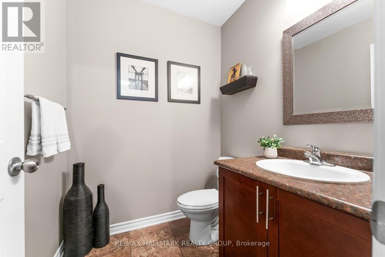 28460424/182-felicity-crescent/mer-bleuebradley-estatesanderson-park/ottawa/ontario/K1W0C2_20