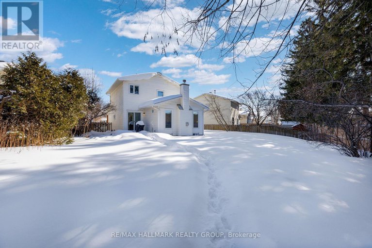 29397624/17-glenmoriston-avenue/glencairnhazeldean/ottawa/ontario/K2L2S3_31