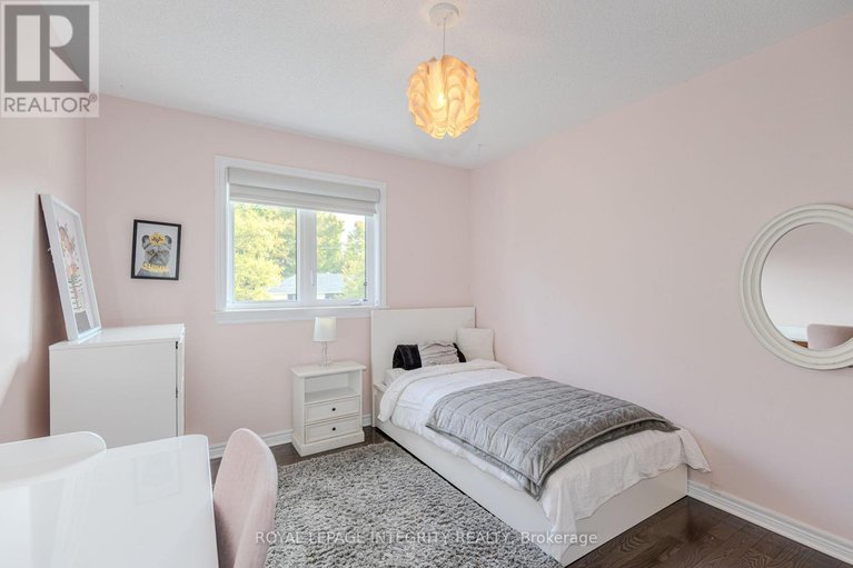 28931178/206-ancaster-avenue/woodroffe/ottawa/ontario/K2B5B3_19