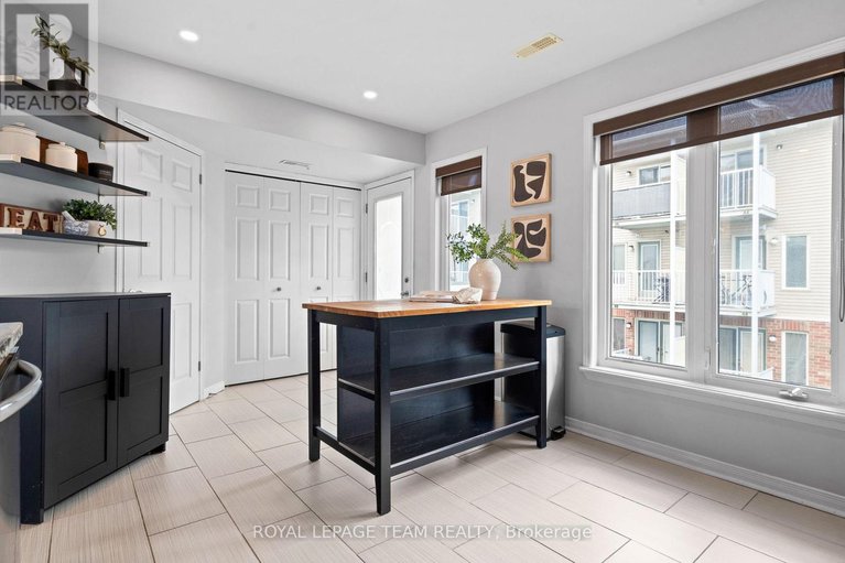 29075690/95-1512-walkley-road/heron-gateindustrial-park/ottawa/ontario/K1V2G7_12