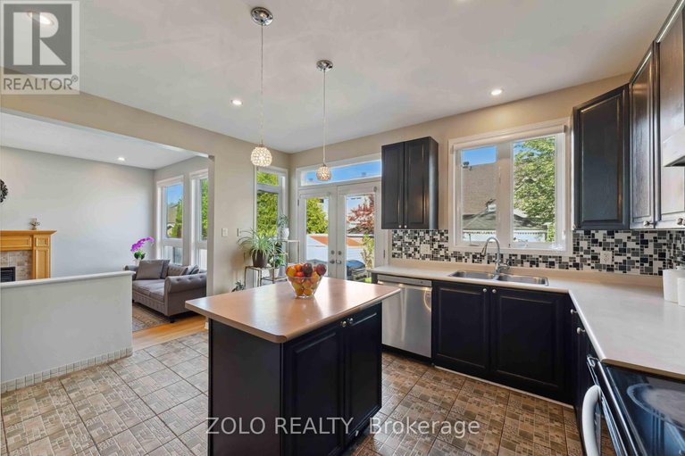 28574226/2421-glandriel-crescent/springridgeeast-village/ottawa/ontario/K4A4T2_22