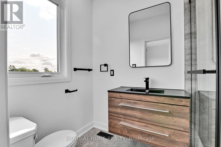 28825536/103-fieldrow-street/meadowlandscrestview/ottawa/ontario/K2G2Y8_24