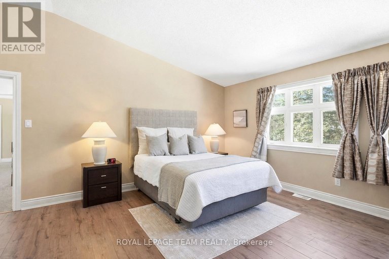 29451261/1196-old-carp-road/morgans-grantsouth-march/ottawa/ontario/K2W0H0_22