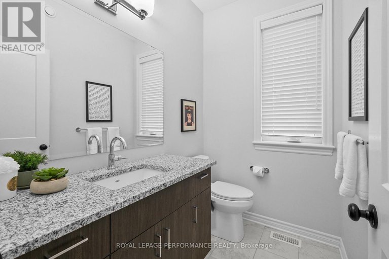 29645046/527-silverbell-crescent/blossom-parkkemp-parkfindlay-creek/ottawa/ontario/K1T0N9_34