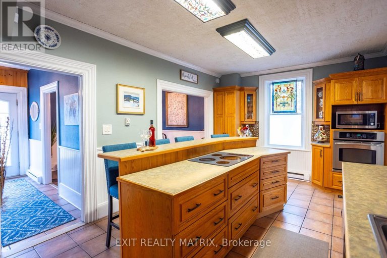 29642729/44-mill-street/village-of-russell/russell/ontario/K4R1E1_13