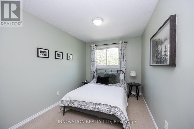 28478550/44-35-bering-court/katimavik/ottawa/ontario/K2L2B8_33