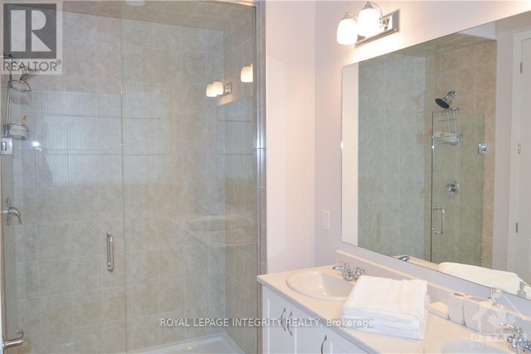 28786282/331-crossway-terrace/stittsville-north/ottawa/ontario/K2S2Z3_12