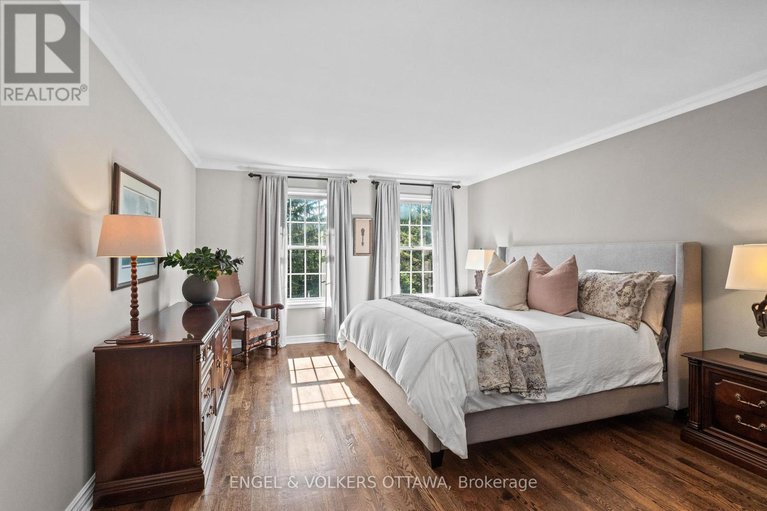 28923868/5557-pettapiece-crescent/manotick-village-manotick-estates/ottawa/ontario/K4M1C5_27