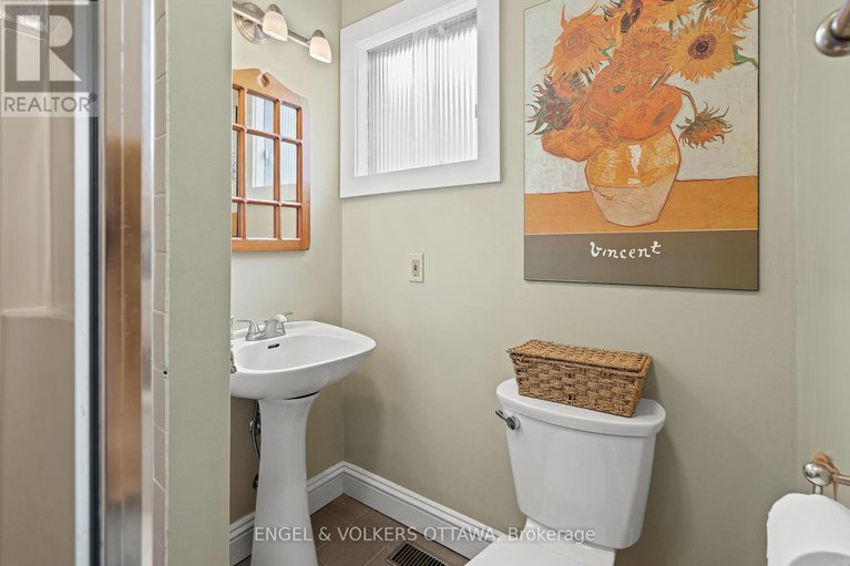 28288028/674-melbourne-avenue/laurentianview/ottawa/ontario/K2A1X5_26