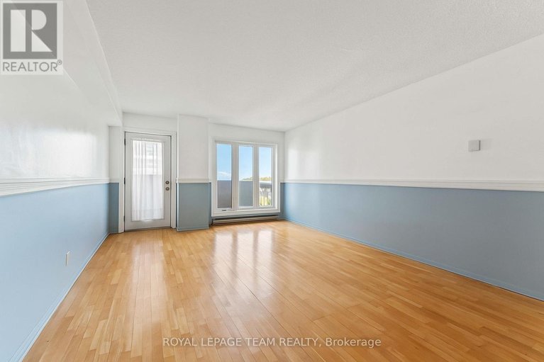 29639208/606-158c-mcarthur-avenue/vanier/ottawa/ontario/K1L8E7_11