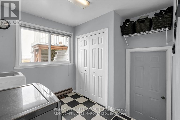 29528677/6576-tree-haven-road/south-glengarry-charlottenburgh-twp/south-glengarry/ontario/K0C2E0_35