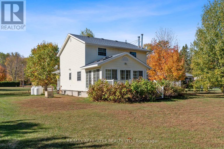 28980028/2296-eady-road/horton-twp/horton/ontario/K7V3Z8_27