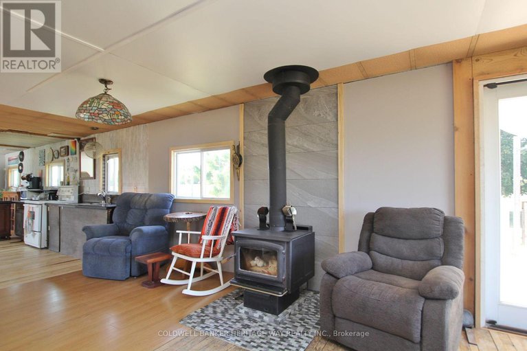 29031672/1028-mitchell-road/lanark-highlands-lanark-twp/lanark-highlands/ontario/K0G1K0_16