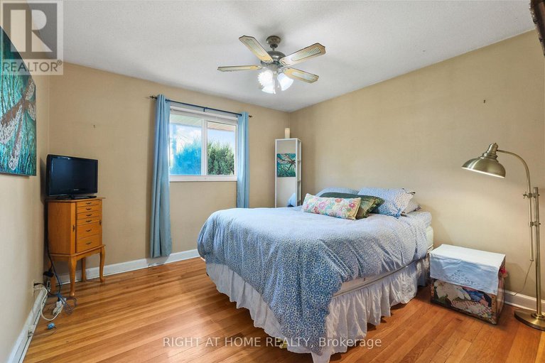 28854766/205-withrow-avenue/meadowlandsst-claire-gardens/ottawa/ontario/K2G2J8_29