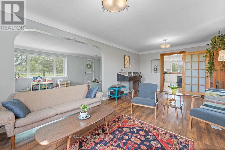 28321251/3513-ashton-station-road/goulbourn-twp-from-franktown-rdsouth-to-rideau/ottawa/ontario/K0A1B0_11