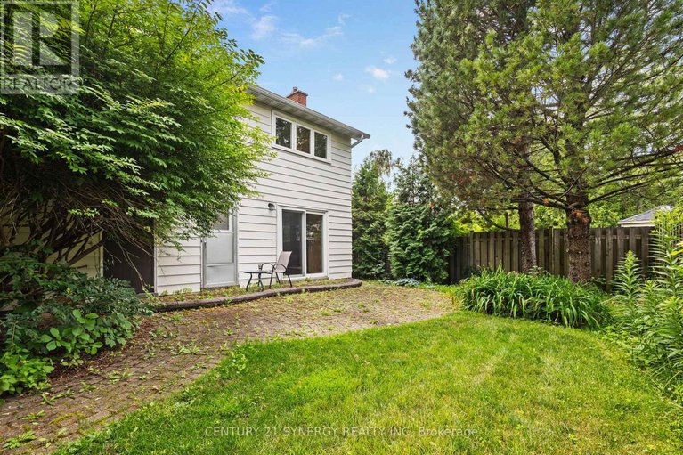 28626680/14-silver-aspen-crescent/blackburn-hamlet/ottawa/ontario/K1B3C5_46
