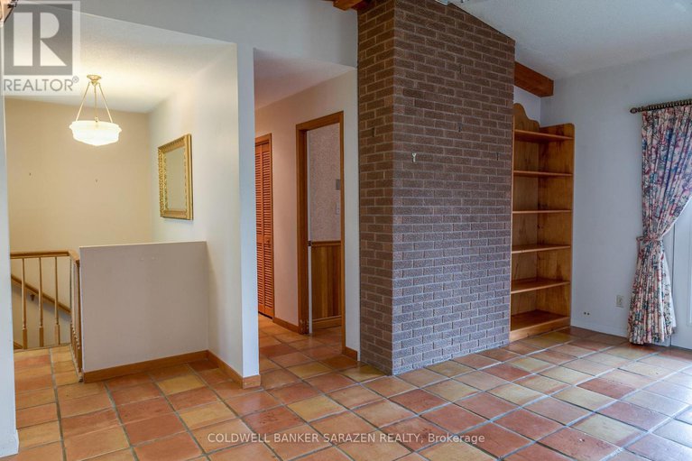 28462570/7-robinson-street/mcnabbraeside-twps/mcnabbraeside/ontario/K7S3M4_9