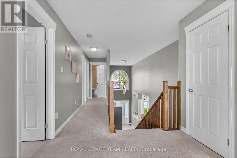 28384624/3728-mountain-meadows-crescent/riverside-southgloucester-glen/ottawa/ontario/K1V1V7_16
