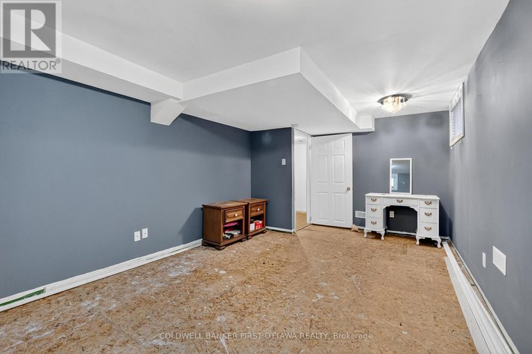 29140980/1110-dunning-road/cumberland-ridge/ottawa/ontario/K4C1P5_36