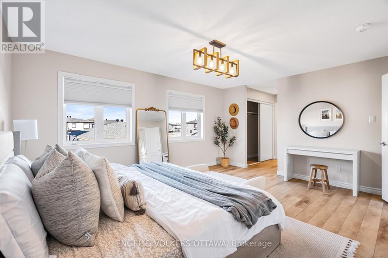 29601228/272-meynell-road/goulbourn-twp-from-franktown-rdsouth-to-rideau/ottawa/ontario/K0A2Z0_25