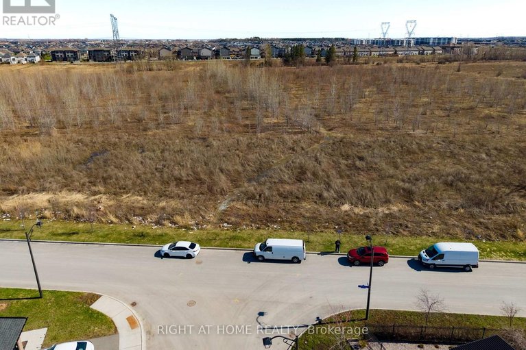 29632848/500-triangle-street/emerald-meadowstrailwest/ottawa/ontario/K2V0M8_31