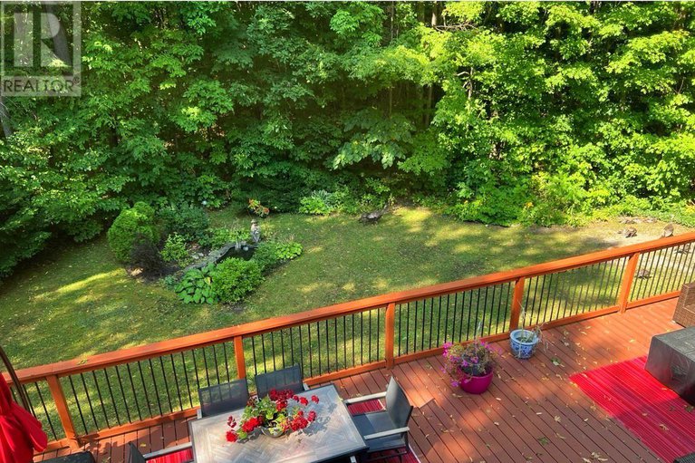 29344609/1372-jules-leger-drive/cumberland-ridge/ottawa/ontario/K4C1E2_43