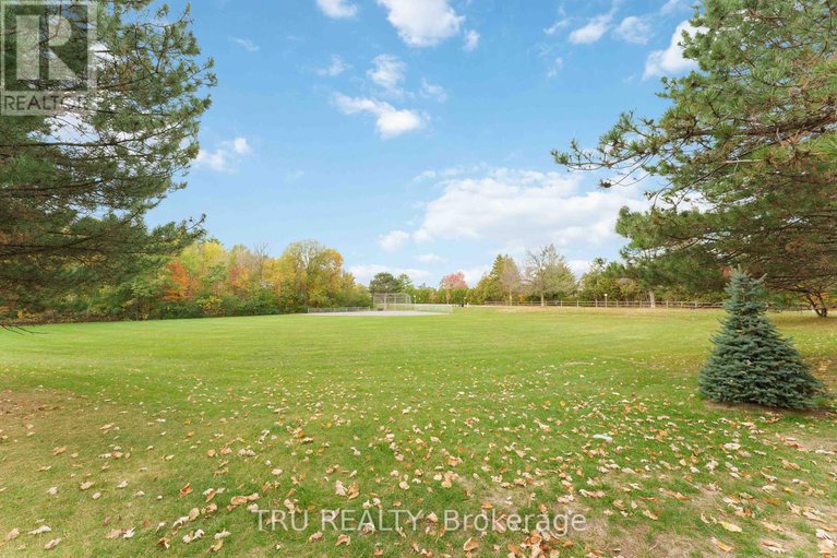 28983915/30-shearer-crescent/katimavik/ottawa/ontario/K2L3M7_28