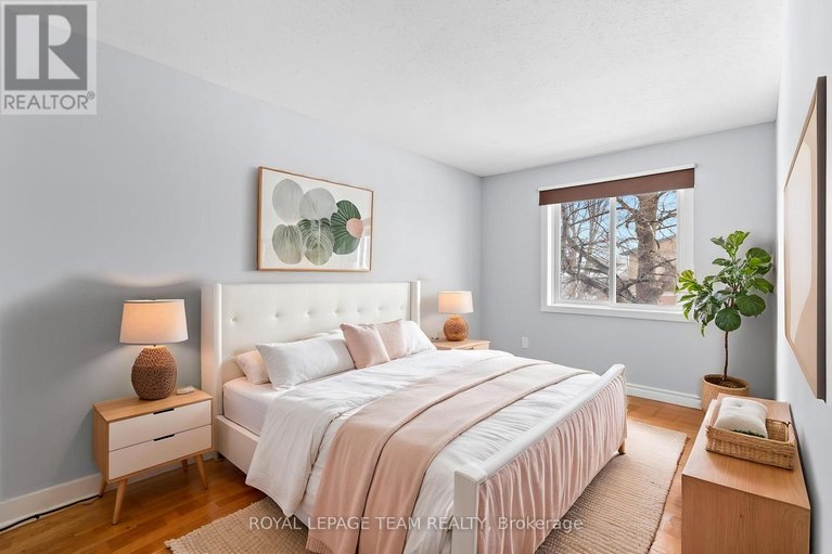 29585057/6356-mary-jane-crescent/chateauneuf/ottawa/ontario/K1C3C2_23