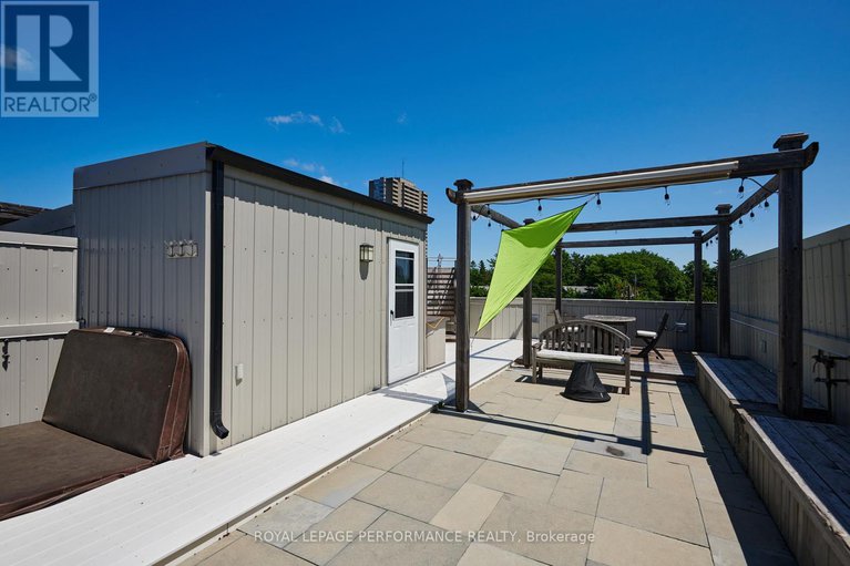 28723309/805-kingsmere-avenue/mckellar-heightsglabar-park/ottawa/ontario/K2A3J8_35
