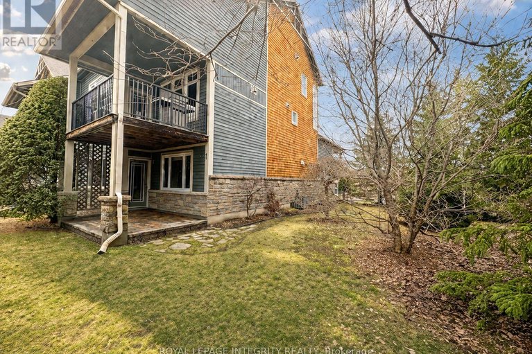 29607399/15-marsh-sparrow-private/morgans-grantsouth-march/ottawa/ontario/K2K3P1_41