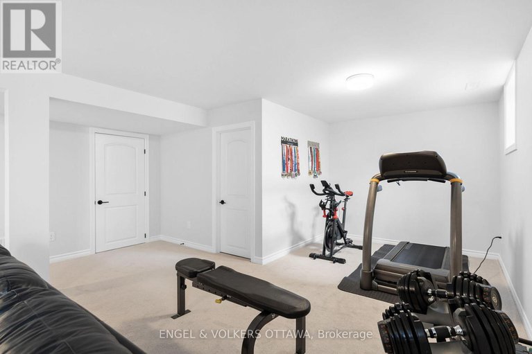 28403100/329-finial-way/half-moon-bay/ottawa/ontario/K2J6V9_45