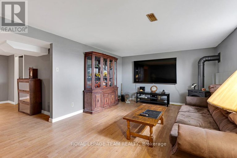 28473823/2244-simms-street/north-dundas-mountain-twp/north-dundas/ontario/K0E1S0_38