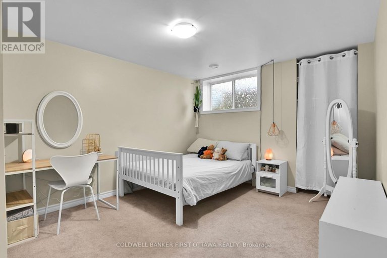 28913502/1878-montmere-avenue/notting-hillsummerside/ottawa/ontario/K4A0L7_30
