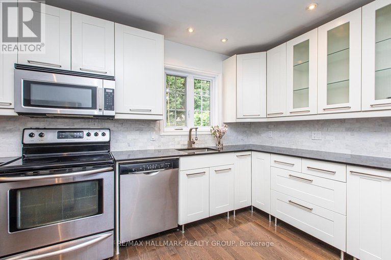 28495386/150-ruskin-street/civic-hospital/ottawa/ontario/K1Y4C1_10