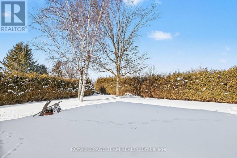 29288884/237-queen-west-street/chesterville/north-dundas/ontario/K0C1H0_29