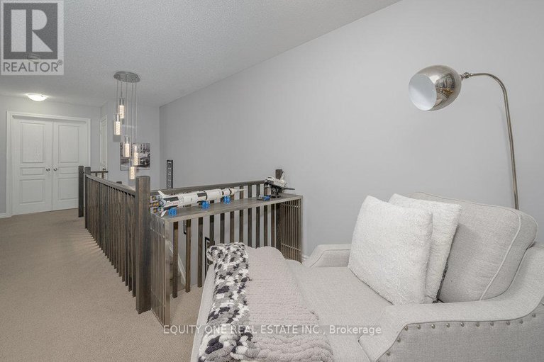 28285530/236-southbridge-street/riverside-southgloucester-glen/ottawa/ontario/K4M0C5_26