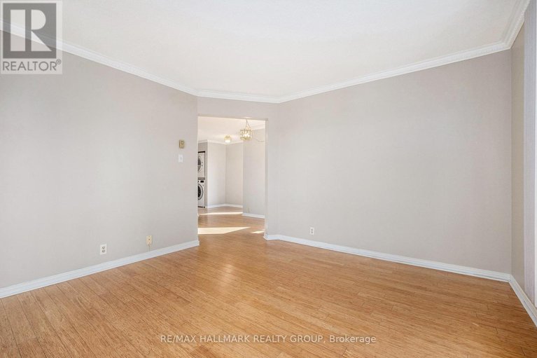 28250970/306-316-savard-avenue/vanier/ottawa/ontario/K1L7S2_4