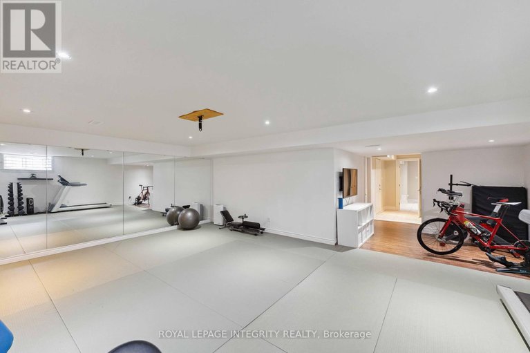 28616420/612-besserer-street/sandy-hill/ottawa/ontario/K1N6C9_33